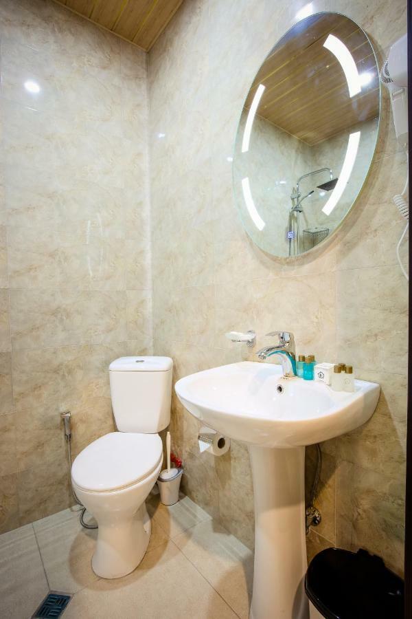 Hotel Comfort Tbilisi ภายนอก รูปภาพ