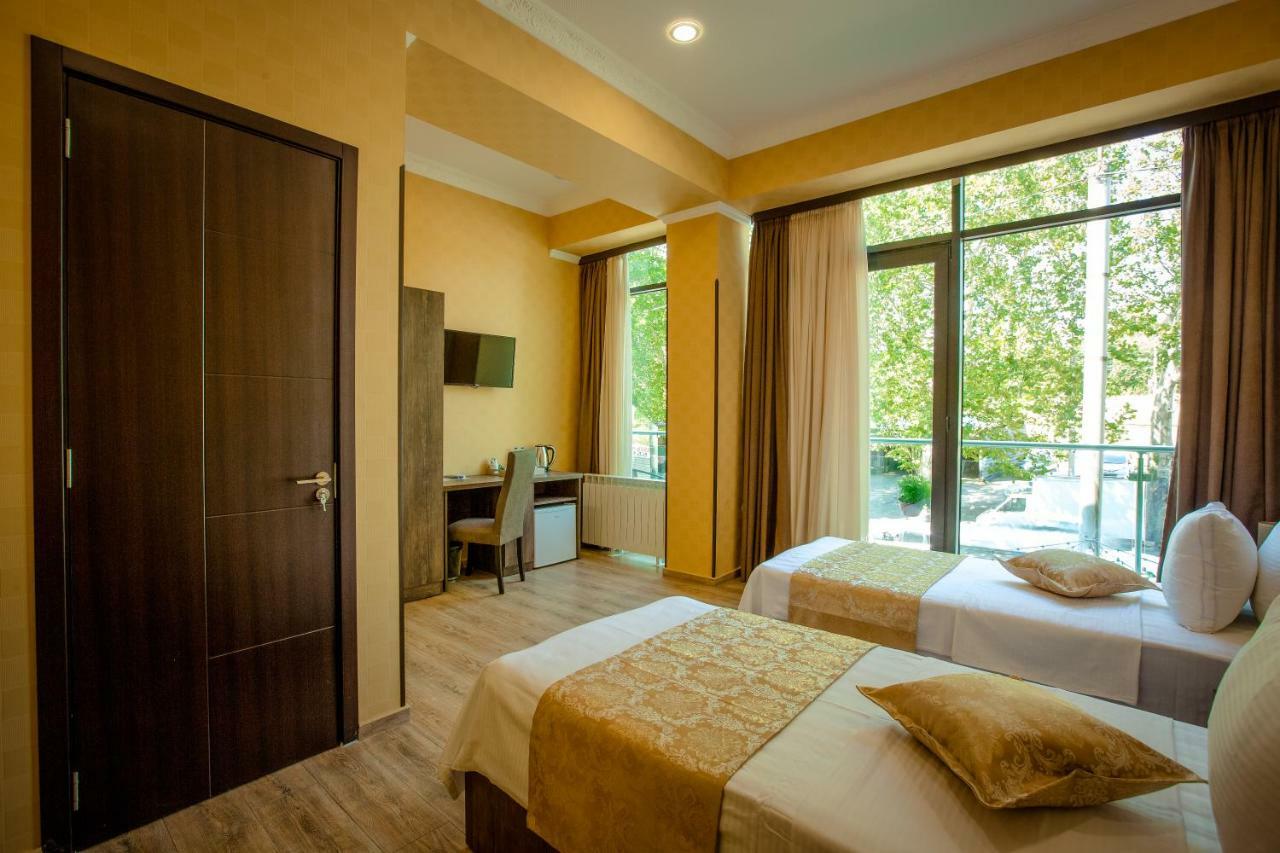 Hotel Comfort Tbilisi ภายนอก รูปภาพ