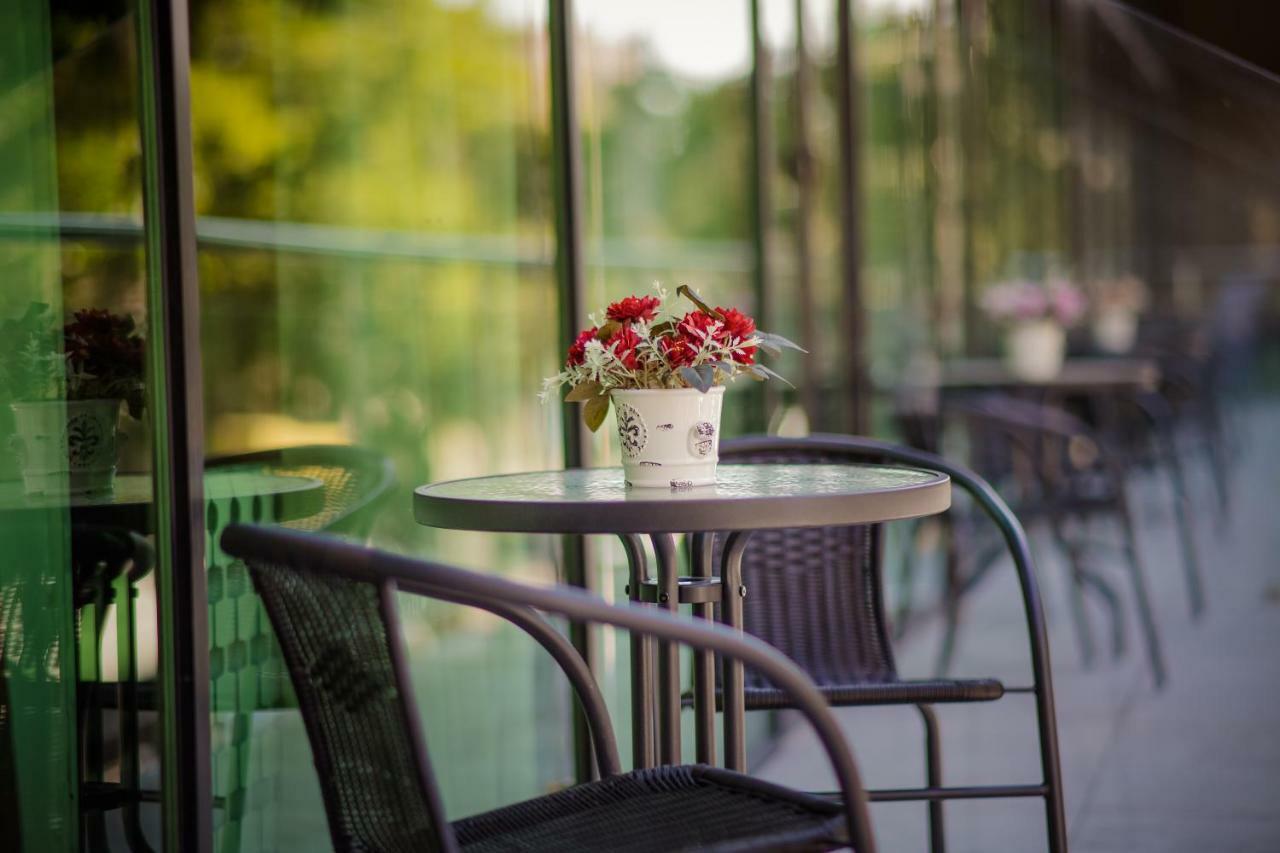 Hotel Comfort Tbilisi ภายนอก รูปภาพ